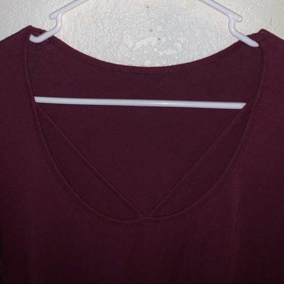 Burgundy plain shirt - Picture 3 of 3
